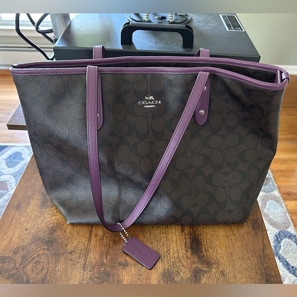 Coach purse